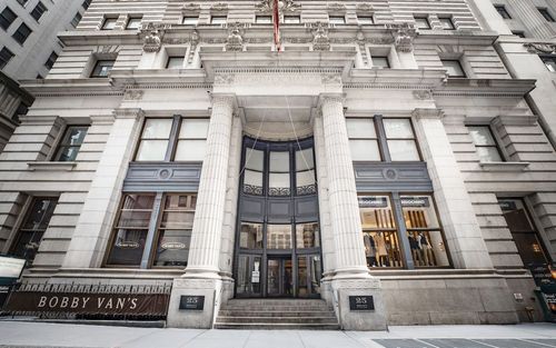 exterior facade of the 25 Broad Street building in New York City